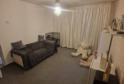 Apartament cu 4 camere semidecomandat în Central - 4