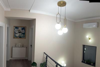 Casă cu 4 camere în Central - 3