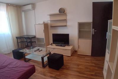 Apartament cu 2 camere semidecomandat în P-ța Victoriei - 7