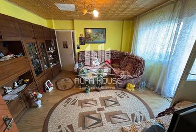Apartament cu 3 camere semidecomandat în Govândari