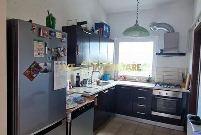 Apartament cu 3 camere decomandat, mobilat în Băneasa - 10