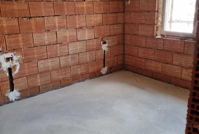 Apartament cu 2 camere decomandat în Giroc - 1