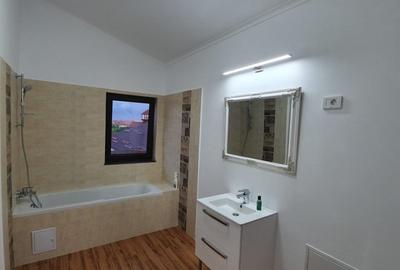 Casă cu 5 camere cu Teren 250 Mp în Mogoșoaia - 17