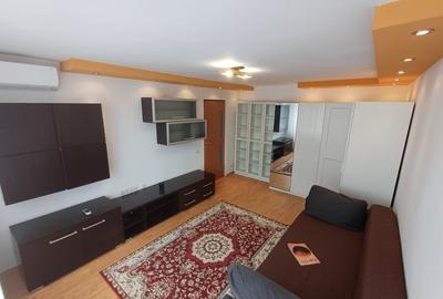 Apartament cu 3 camere decomandat în Berceni - 2