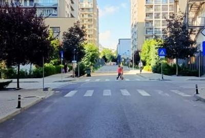 Apartament cu 2 camere semidecomandat, mobilat în Drumul Taberei