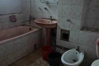 Casă cu Teren 1000 Mp în Angheluș
