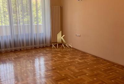 Casă cu Teren 1200 Mp în Central - 3