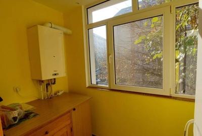 Apartament cu 2 camere decomandat în Central - 2