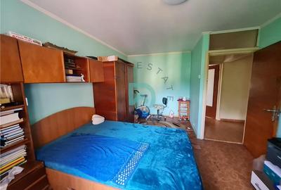 Apartament cu 2 camere decomandat în Noua - 7