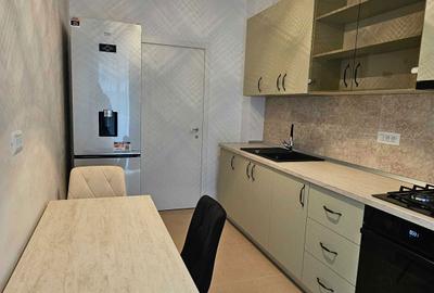 Apartament cu 2 camere decomandat în Central - 2