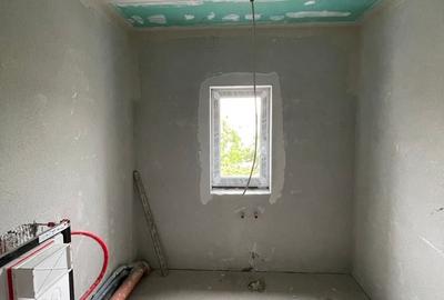 Casă cu 4 camere cu Teren 315 Mp în Ghiroda
