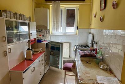 Apartament cu 2 camere decomandat în Central - 2