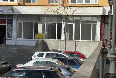 Spațiu comercial, de 140 mp, în Central - 7