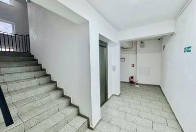 Apartament cu 3 camere decomandat în Roșu - 1