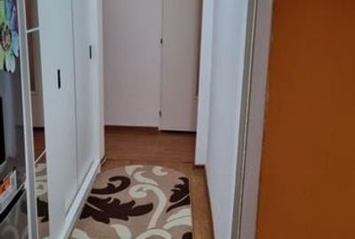Apartament cu 4 camere semidecomandat în Ferentari