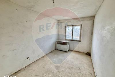 Apartament cu 4 camere în Brăilei