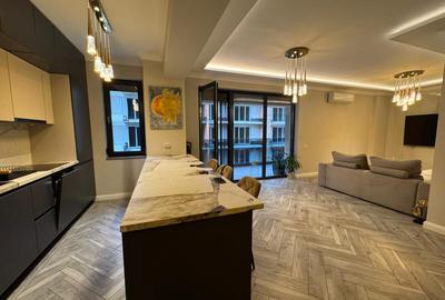 Apartament cu 3 camere semidecomandat în Voluntari