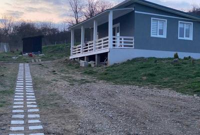 Casă cu 2 camere în Oroiu - 1