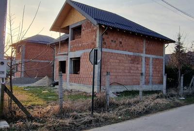 Casă cu 4 camere în Strejnicu - 5