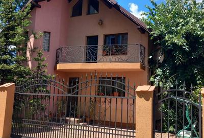 Casă cu 4 camere în Trivale - 2