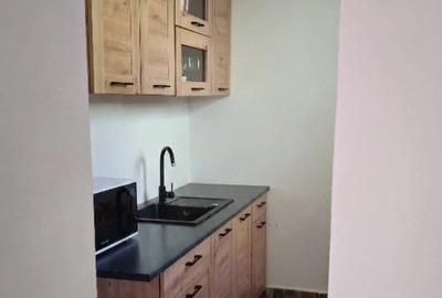 Casă cu Teren 2000 Mp în Ferendia