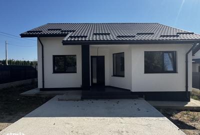 Casă cu 3 camere în Horpaz