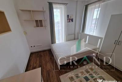 Apartament cu 4 camere semidecomandat în Zorilor