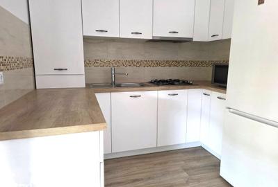 Casă cu 4 camere cu Teren 450 Mp în Central