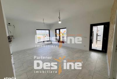 Casă cu 4 camere cu Teren 450 Mp în Central
