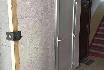 Garsonieră decomandată în Școlilor
