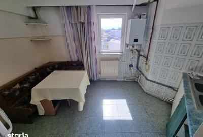 Apartament cu 3 camere în Tomis I - 1