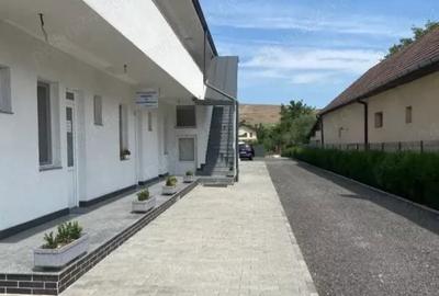 Spațiu comercial, de 60 mp, în Florești - 2