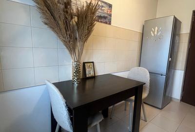 Apartament cu 2 camere decomandat în Tineretului