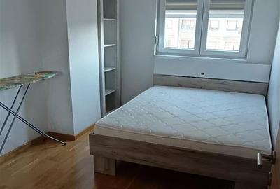 Garsonieră decomandată în Brâncoveanu