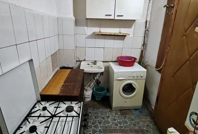 Garsonieră decomandată în Central - 7