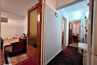 Apartament cu 3 camere decomandat în Ozana - 9