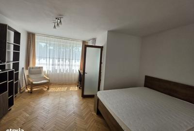 Garsonieră semidecomandată în Titan