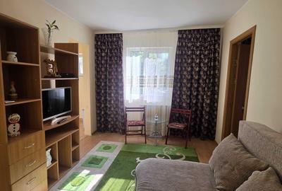 Apartament cu 2 camere semidecomandat în Exterior Vest