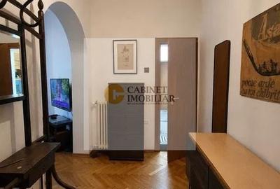 Apartament cu 2 camere decomandat, mobilat în Calea Victoriei