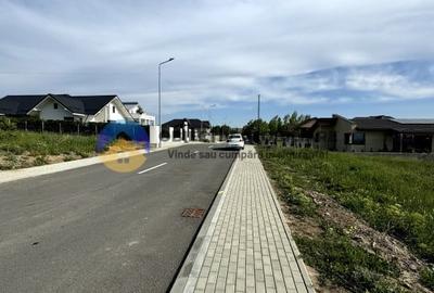 Teren Construcții intravilan de 3884 mp, în Mărăței - 1