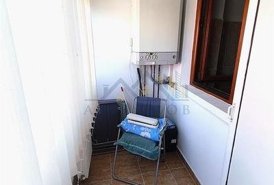 Apartament cu 2 camere semidecomandat în Unirii Sud