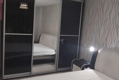 Apartament cu 3 camere decomandat în Micro 5 - 3