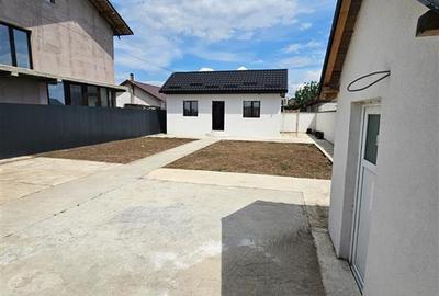 Casă cu 1 camere cu Teren 300 Mp în Cazasu