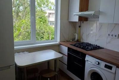 Apartament cu 2 camere decomandat în Gara de Nord - 4