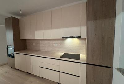 Apartament cu 2 camere semidecomandat, mobilat în Central