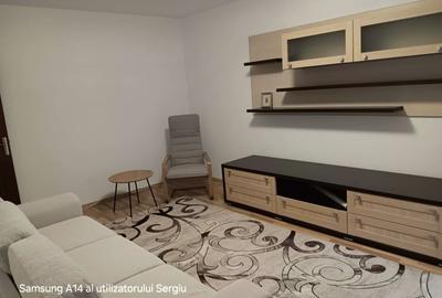Apartament cu 2 camere decomandat, mobilat în Nicolina
