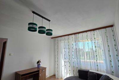 Apartament cu 2 camere semidecomandat în Gării - 1