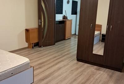 Garsonieră decomandată în Hipodrom 1