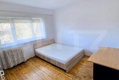Apartament cu 3 camere decomandat, mobilat în Mănăștur