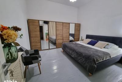 Casă cu 4 camere cu Teren 613 Mp în Central